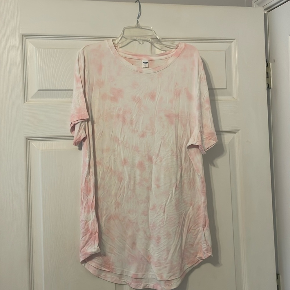Pink tie dye old navy shirt